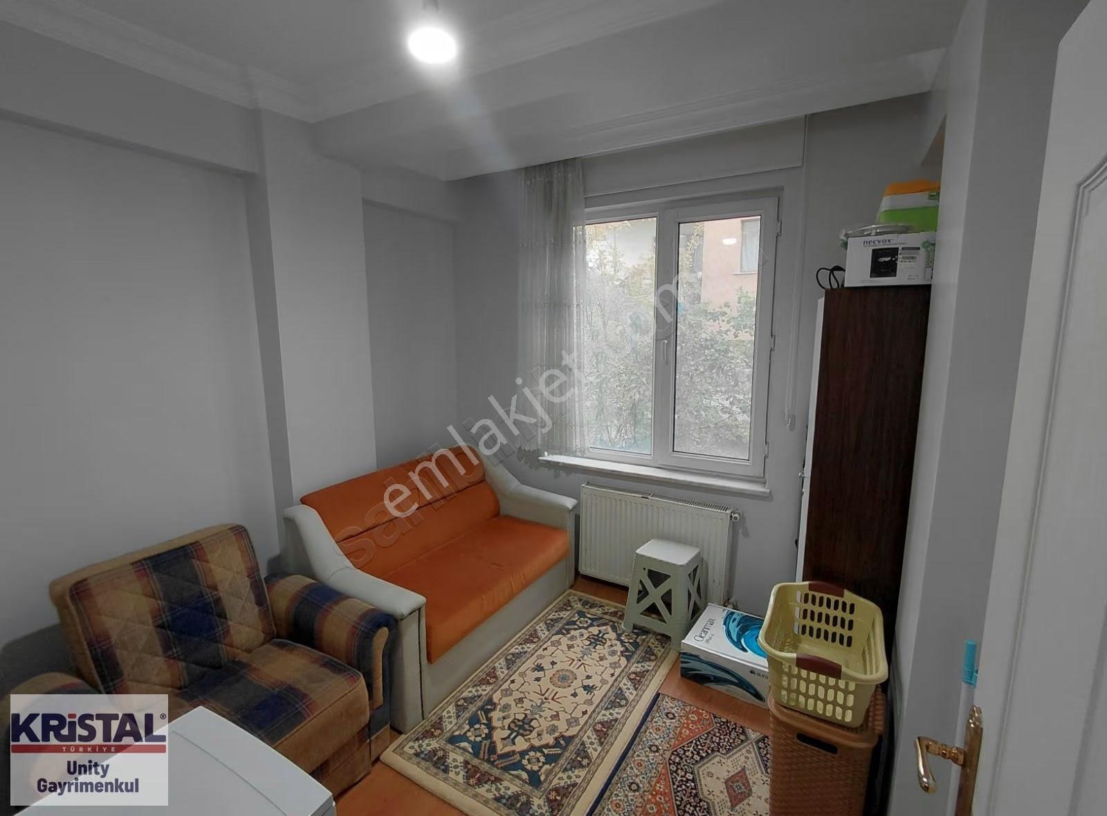 Bahçelievler'de Bakımlı Köşebaşı 3+1 Daire - Görsel 9