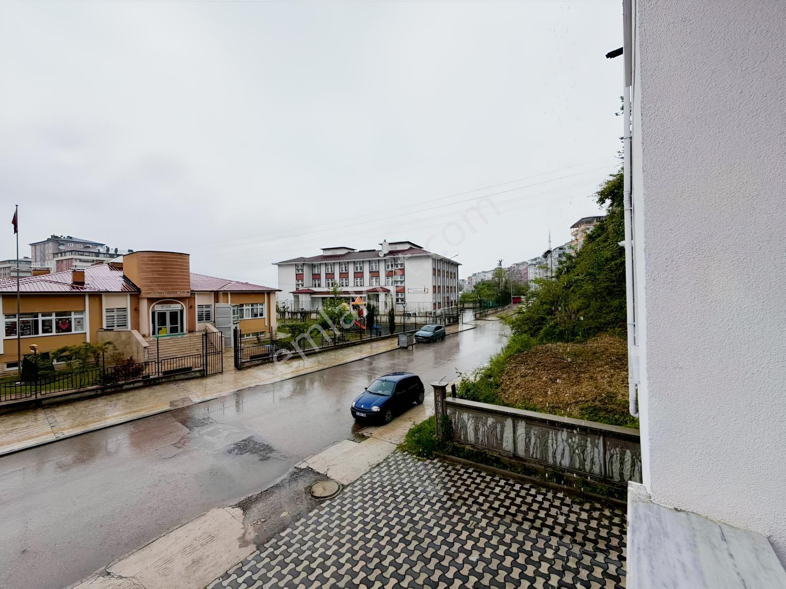 Şehir Merkezinde Geniş Daire - Görsel 8