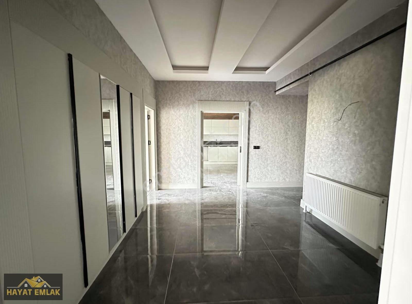 Hayat Emlak'tan Satılık Çifkar Mylife Sitesinde Ara Kat Daire - Görsel 32
