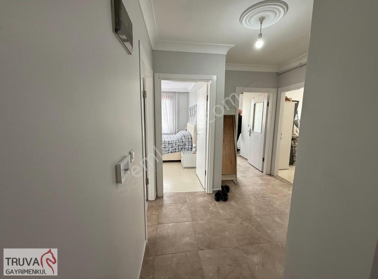 Kaçırılmayacak Fırsat 3+1 Çift Balkonlu 100m2 Net Daire - Görsel 8