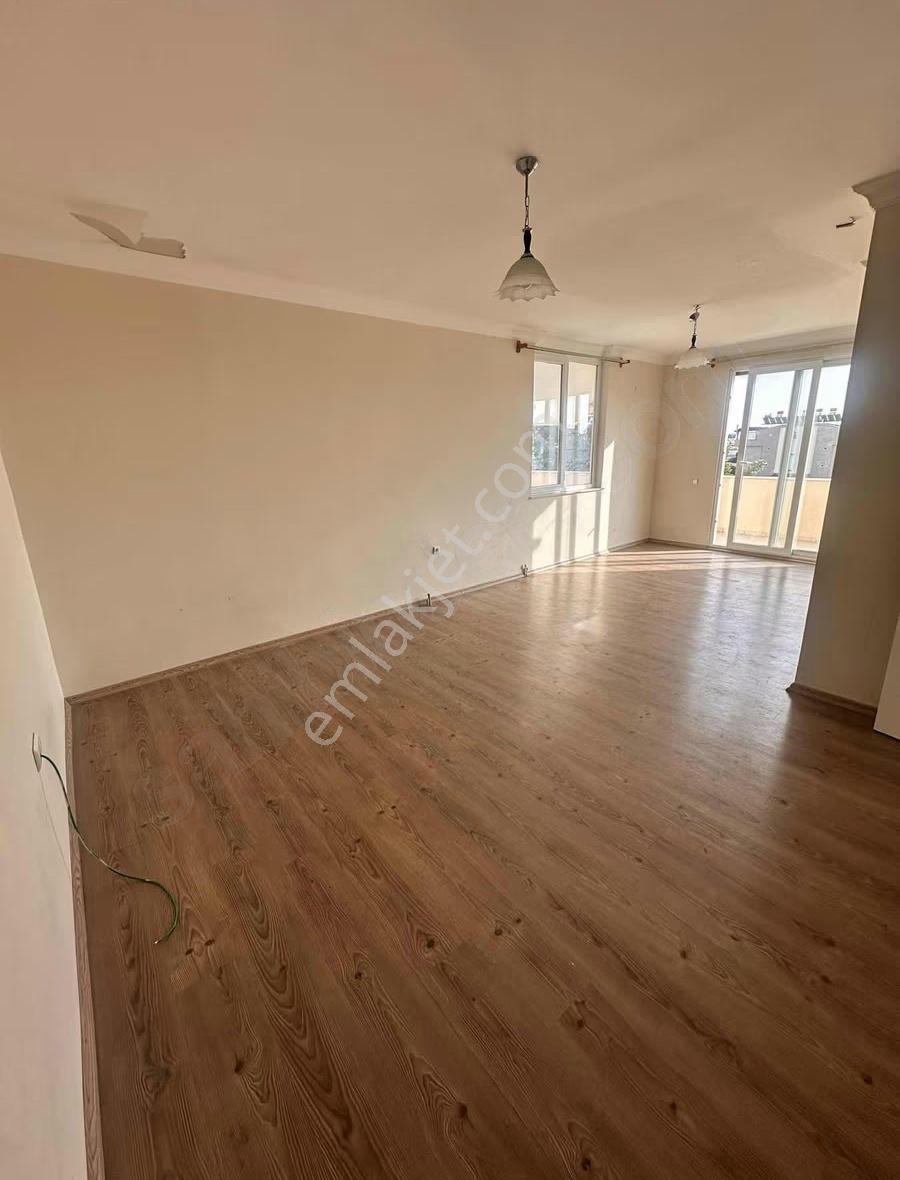 Kadriye'nin En Büyük Evi Satılıktır - Görsel 8