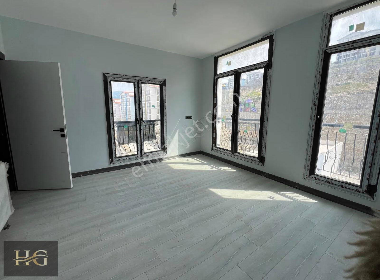 Selçuk Toki Evlerinde Doğa Manzaralı Geniş 3+1 Kiralık Daire - Görsel 23
