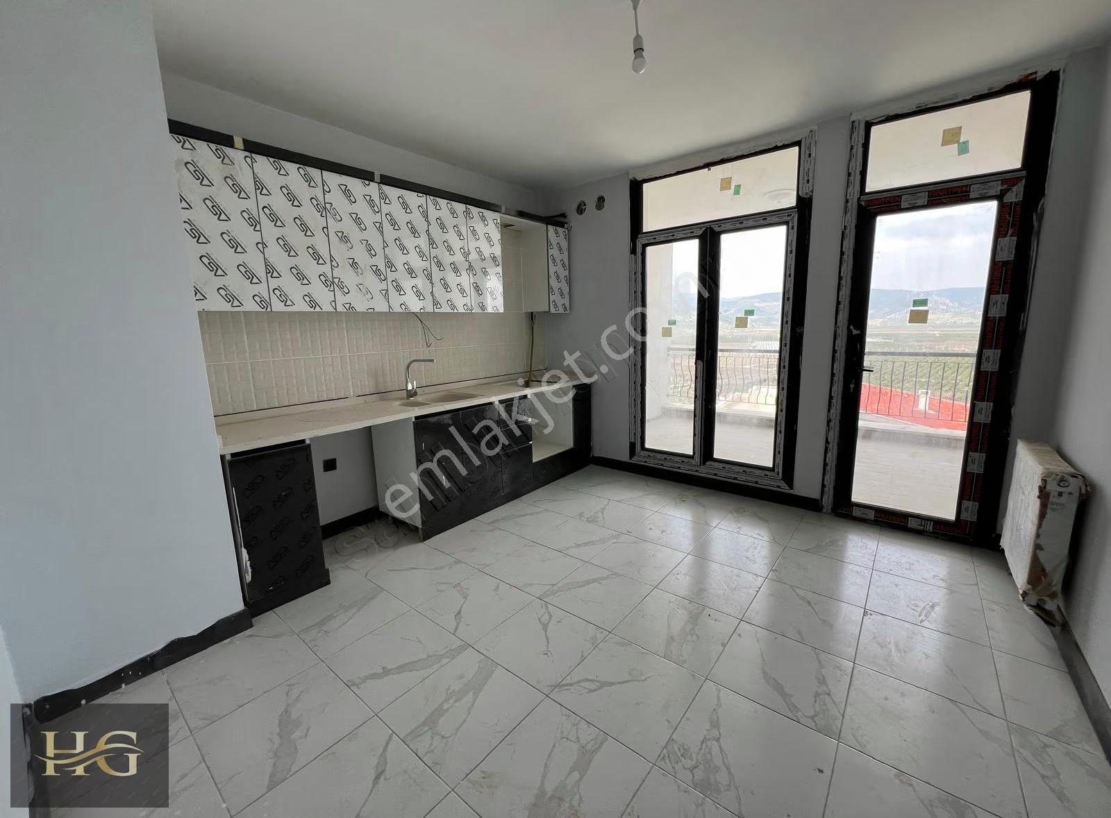 Selçuk Toki Evlerinde Doğa Manzaralı Geniş 3+1 Kiralık Daire - Görsel 10
