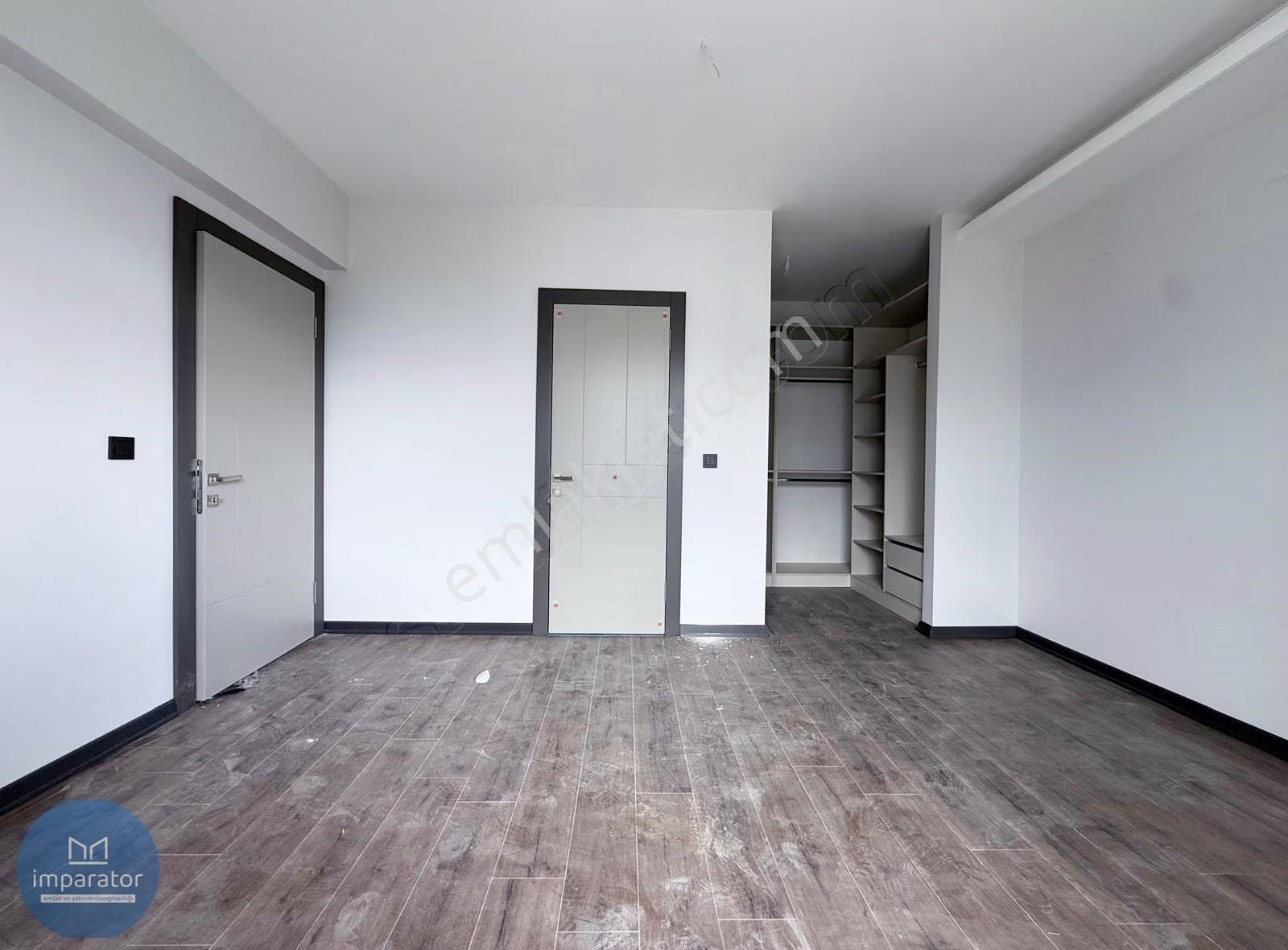 Ege'de / Panoramik Manzaralı / Sıfır / Arakat / Kiralık / 3+1 - Görsel 13