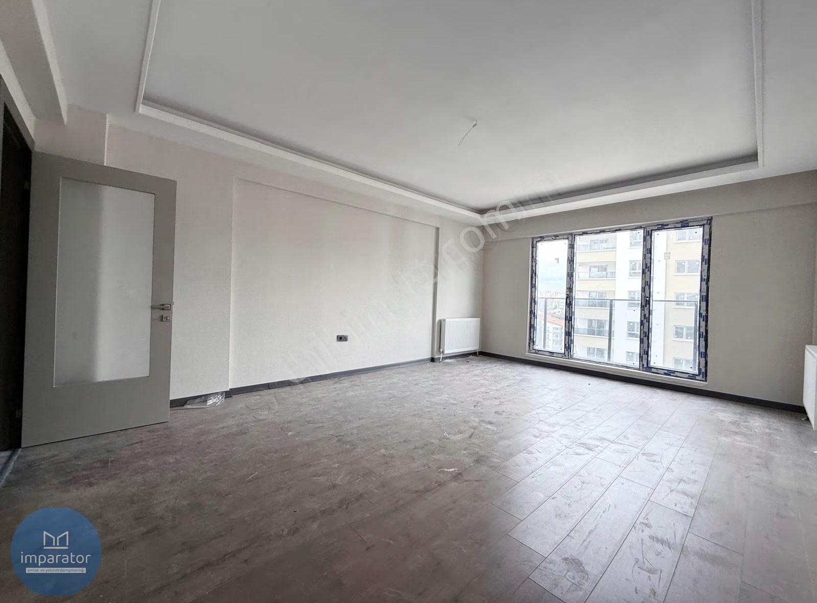 Ege'de / Panoramik Manzaralı / Sıfır / Arakat / Kiralık / 3+1 - Görsel 35