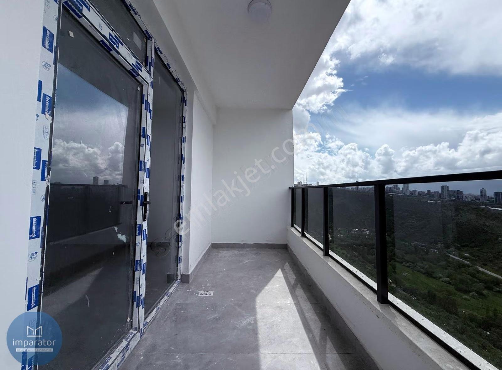 Ege'de / Panoramik Manzaralı / Sıfır / Arakat / Kiralık / 3+1 - Görsel 20