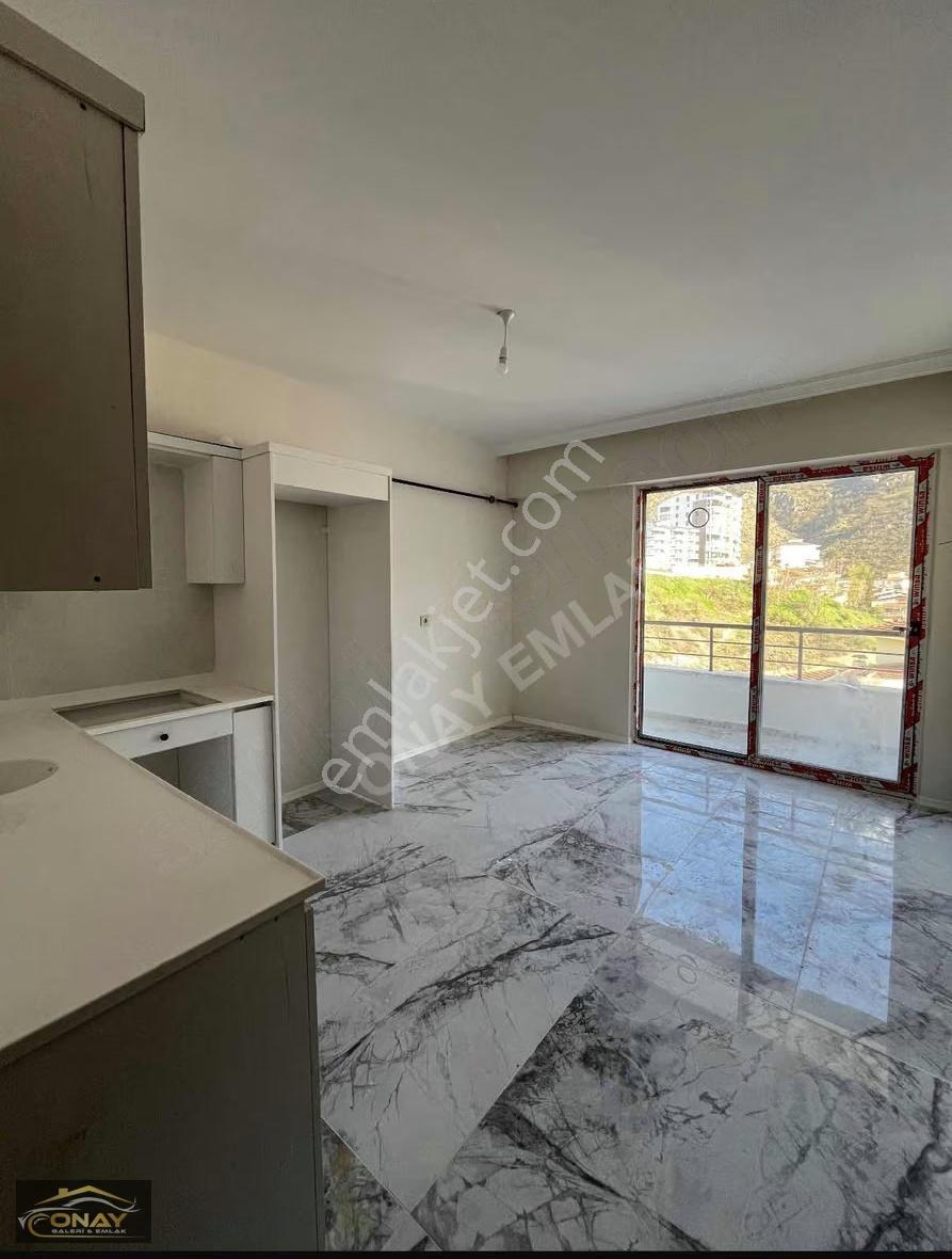 Onay Emlak' Tan Satılık 1+1 Sıfır Daire Manzaralı Yerden Isıtma - Görsel 17