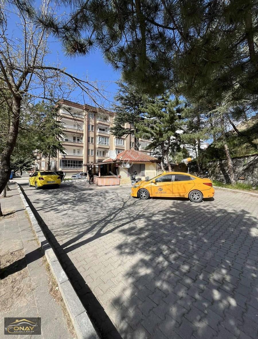 Onay Emlak'tan Hat Plaka Durak - Görsel 3