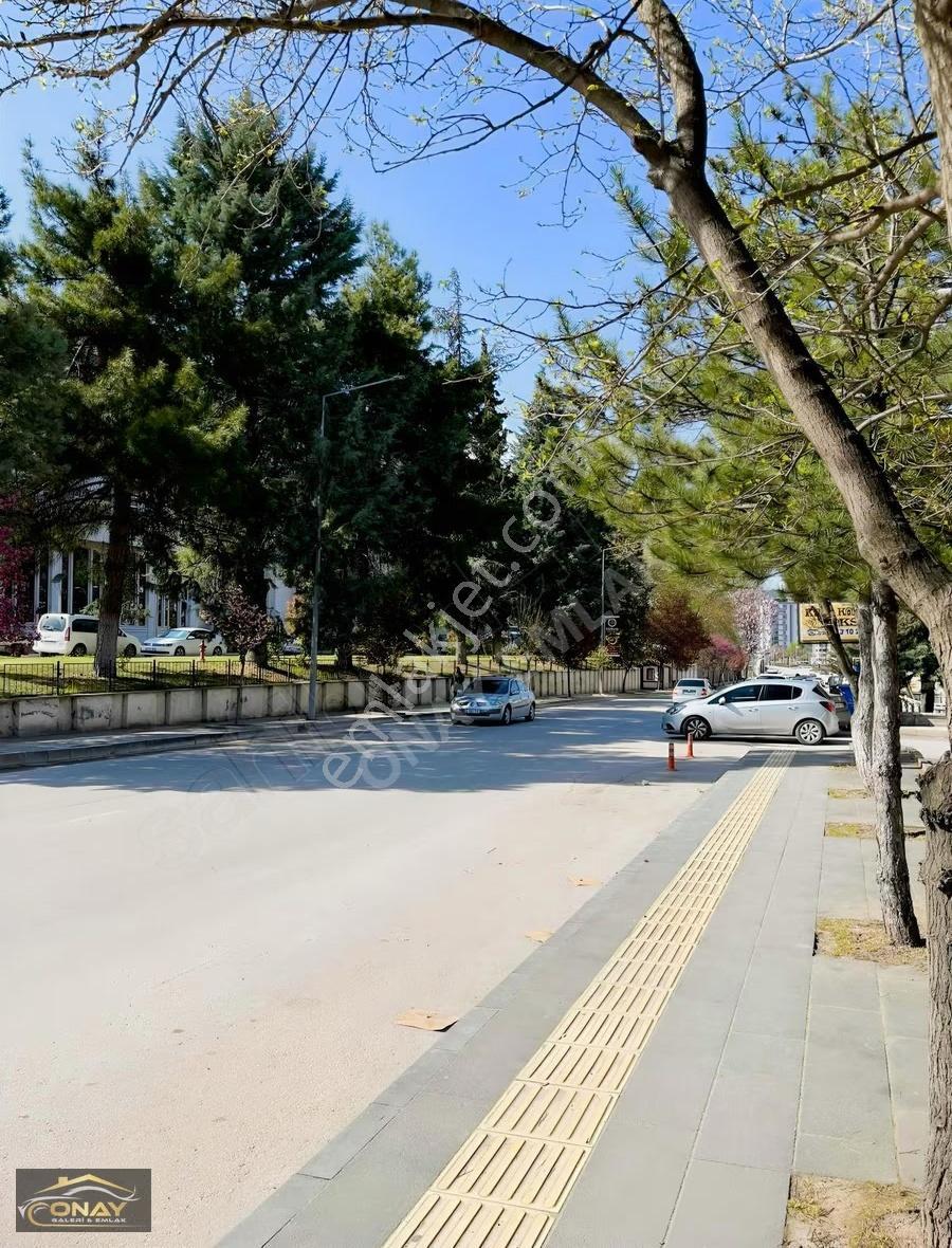 Onay Emlak'tan Hat Plaka Durak - Görsel 14