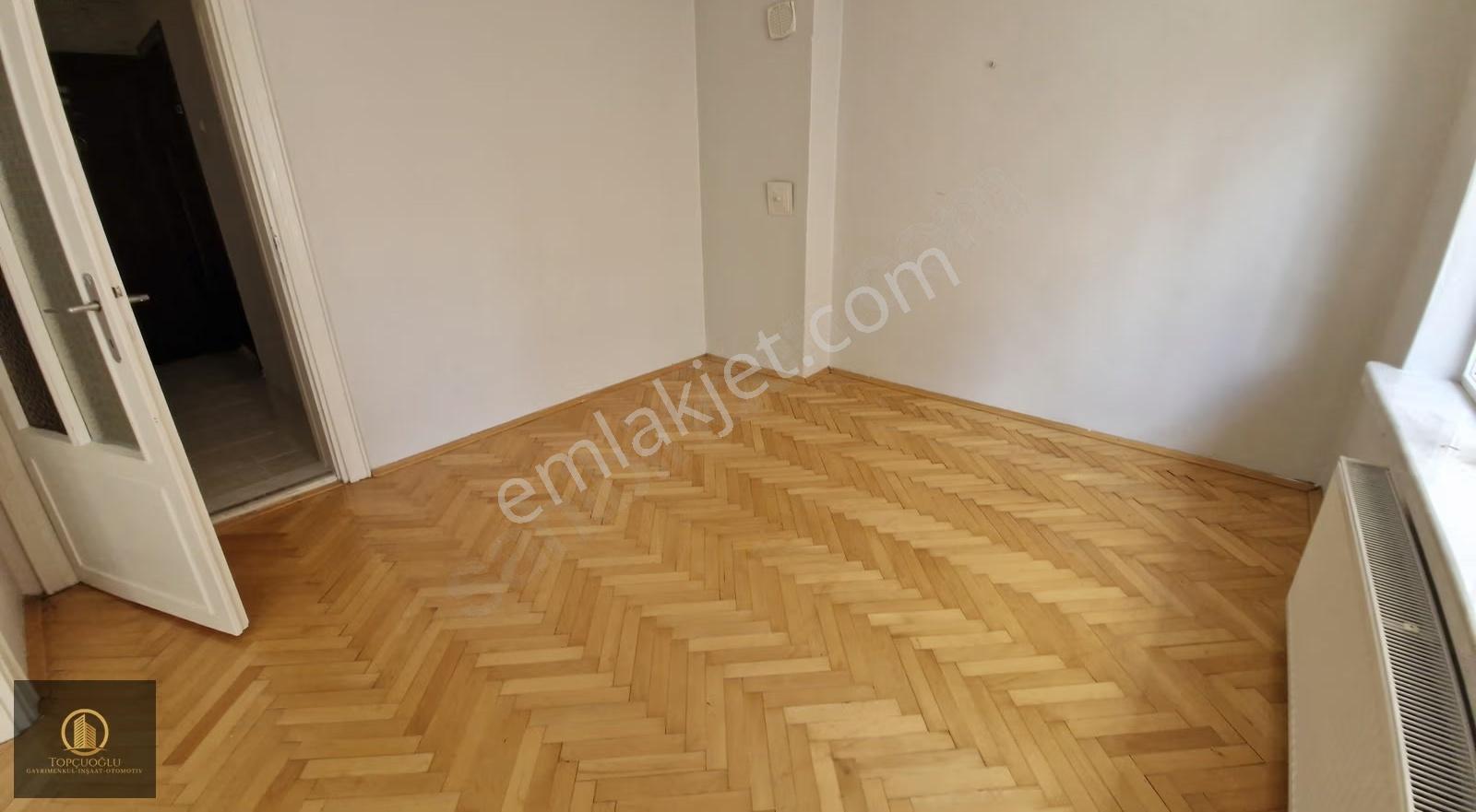 Esnaf Sarayının Yanında 3+1 Balkonlu Kiralık Daire - Görsel 20