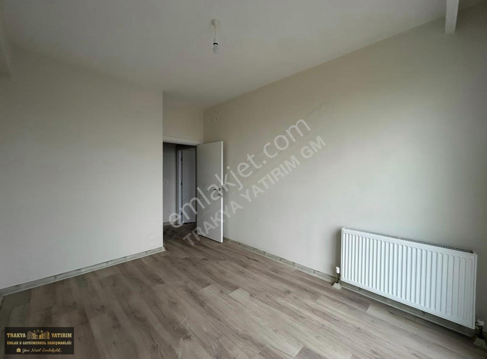 Hürriyet Mh. Havuzlu Ön Cephe 1+1 Kiralık Daire - Görsel 5