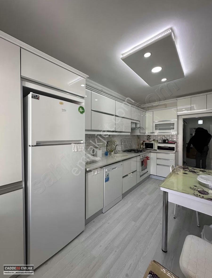 Emekte Kiralık 3+1 180m2 Daire - Görsel 11