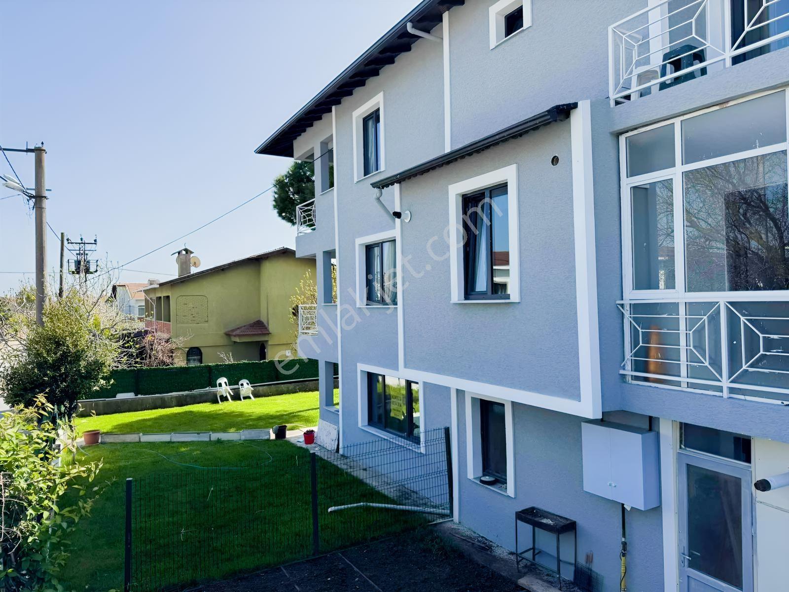 Silivri Altınorak'ta Tamamen Yenilenmiş 8+2 Lüks Villa - Görsel 19