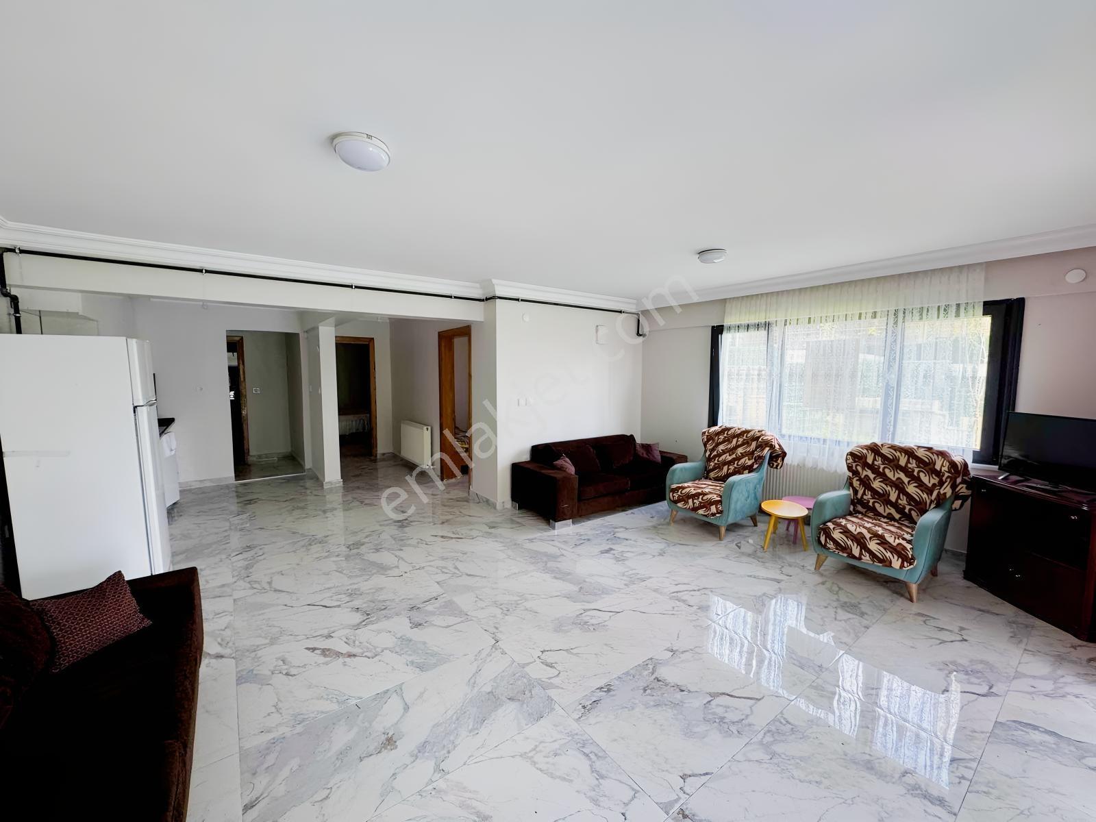 Silivri Altınorak'ta Tamamen Yenilenmiş 8+2 Lüks Villa - Görsel 5