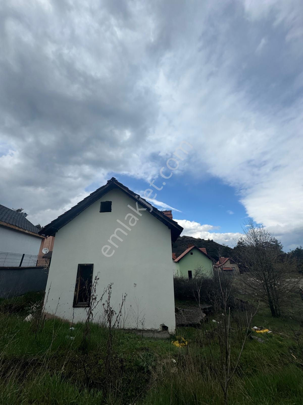 Mudurnu Karacakaya Mh.de Bahçeli Dağ Evi - Görsel 20