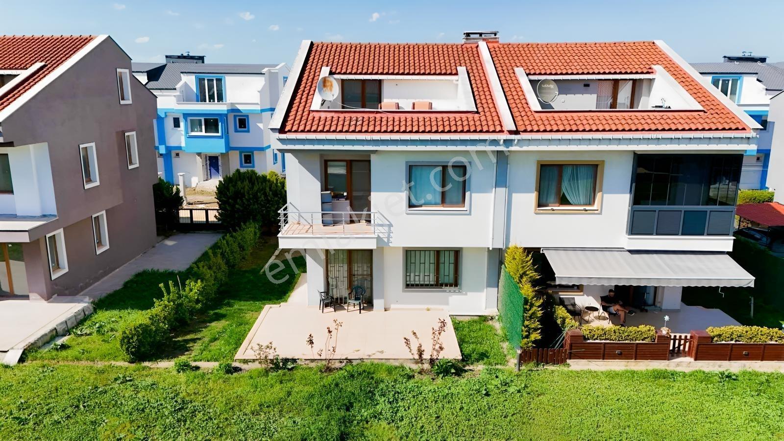 Silivri Kınalı Site İçinde 5+2 Lüks Villa - Sahil Konumlu - Görsel 15
