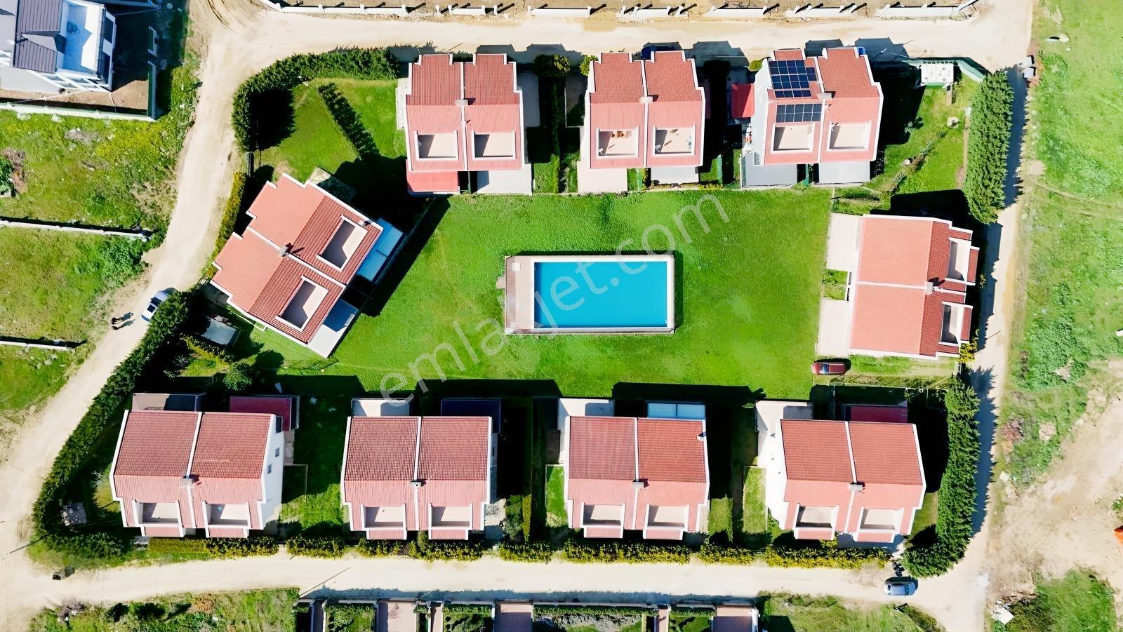 Silivri Kınalı Site İçinde 5+2 Lüks Villa - Sahil Konumlu - Görsel 13