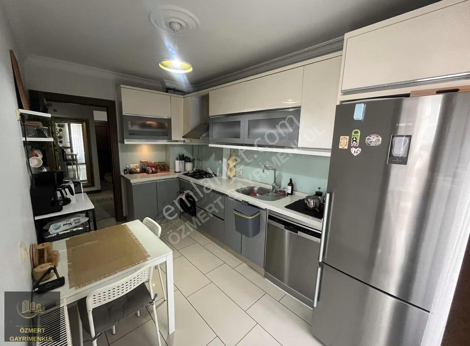 Üçyol Metro Yakını 3+1 Arakat 155 M2 İnönü Cadde Arkası - Görsel 23