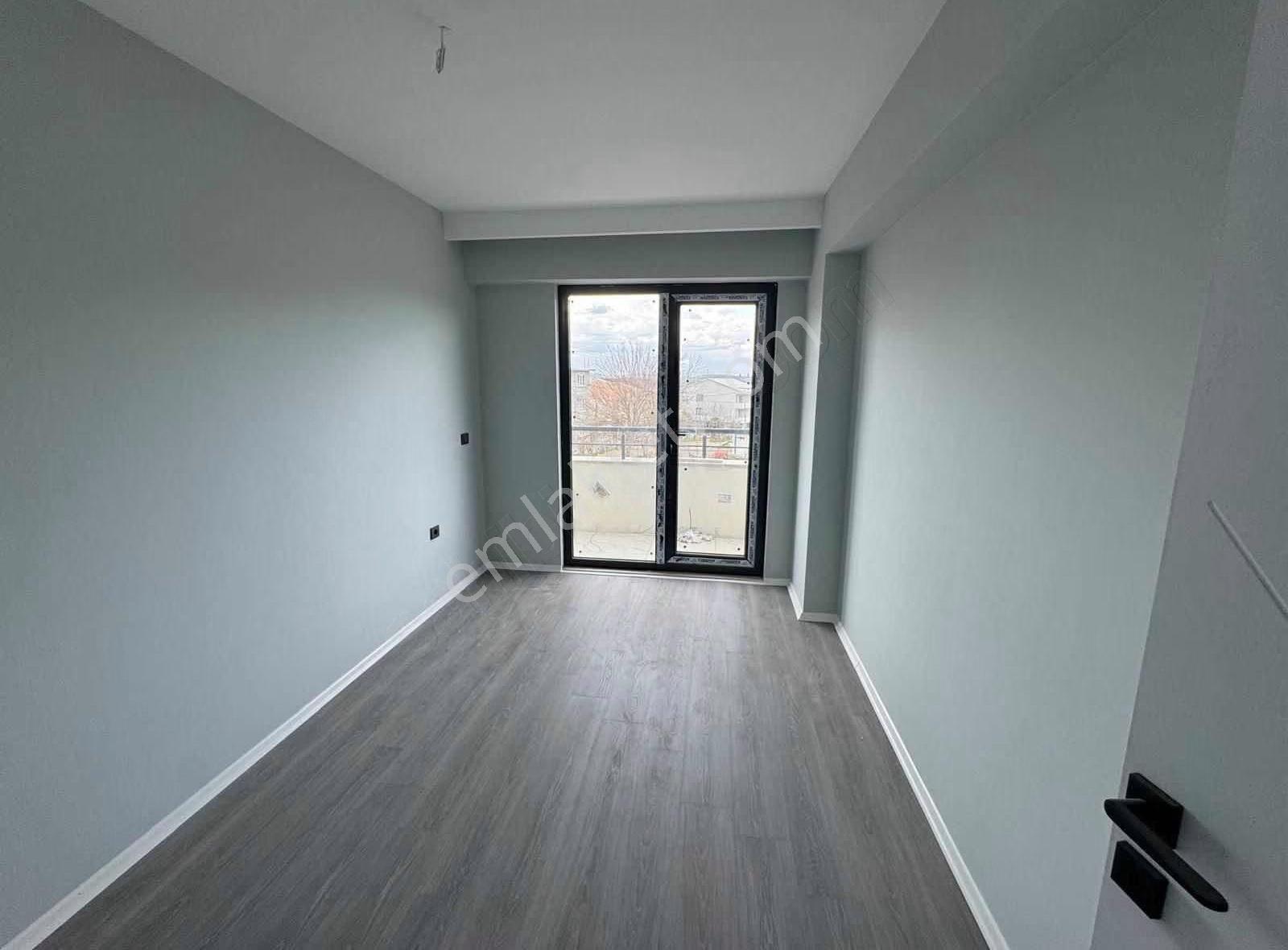 Hasanağada 3+1 135 M2 Aile Tipi Satılık Fırsat Daire..! - Görsel 7