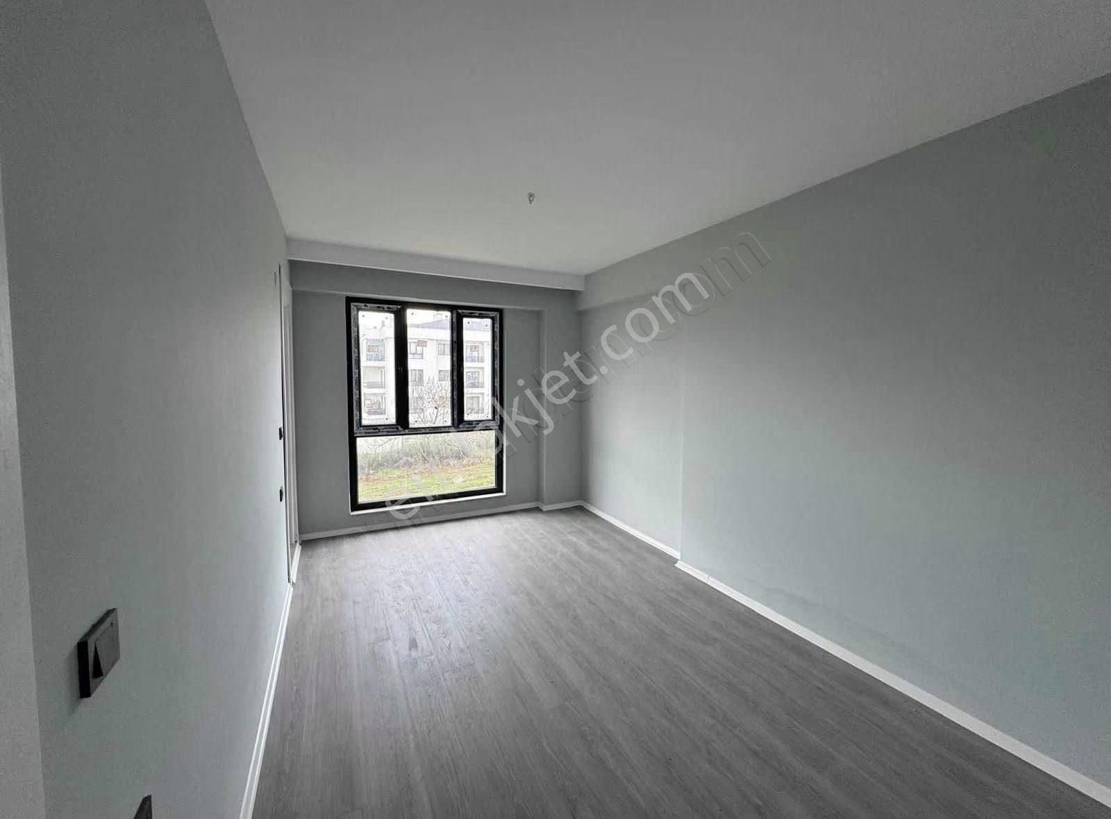 Hasanağada 3+1 135 M2 Aile Tipi Satılık Fırsat Daire..! - Görsel 9