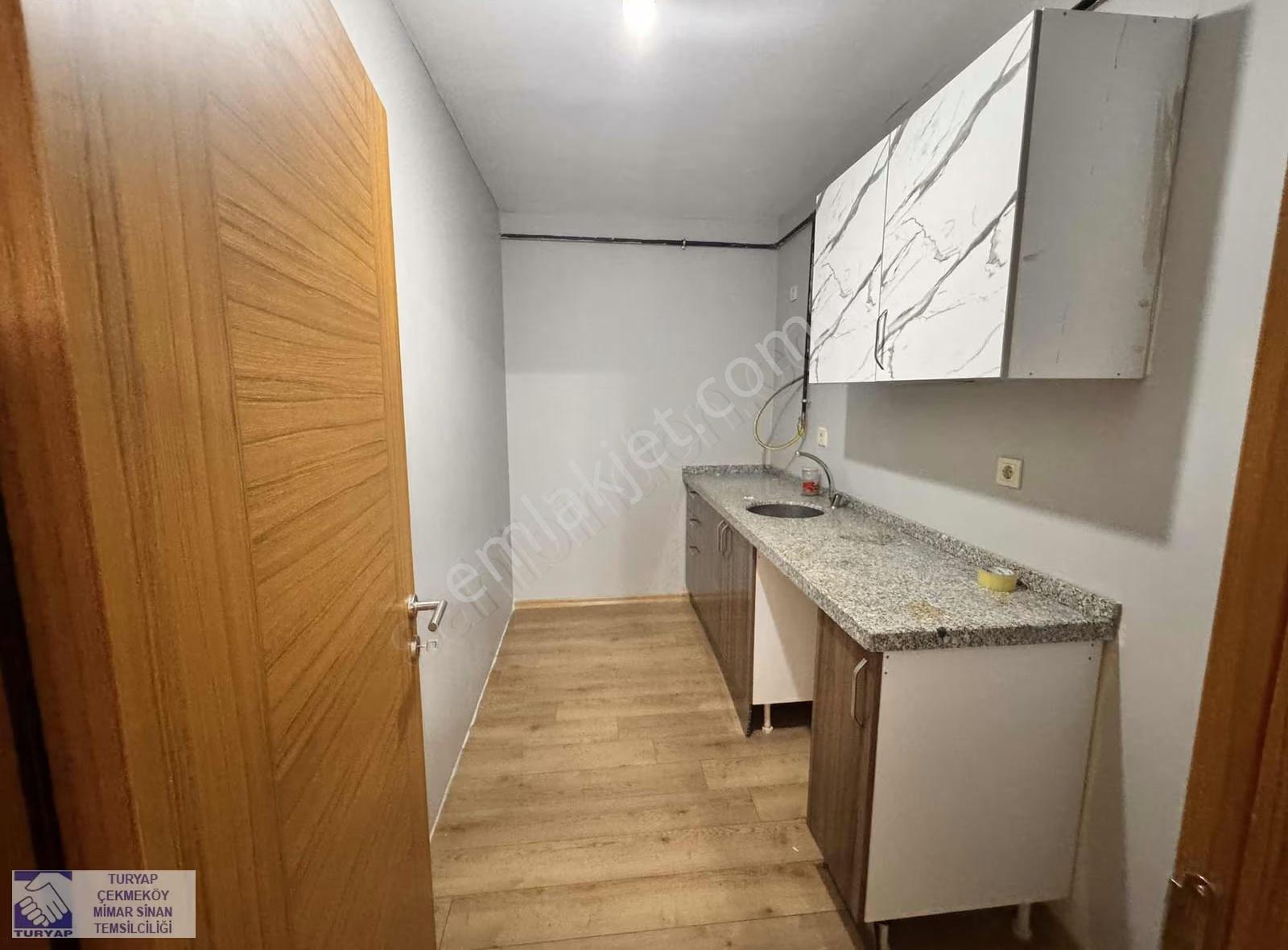 Çekmeköy Devlet Hastanesine Yakın Saray Caddesinde Kiralık Ofis - Görsel 13