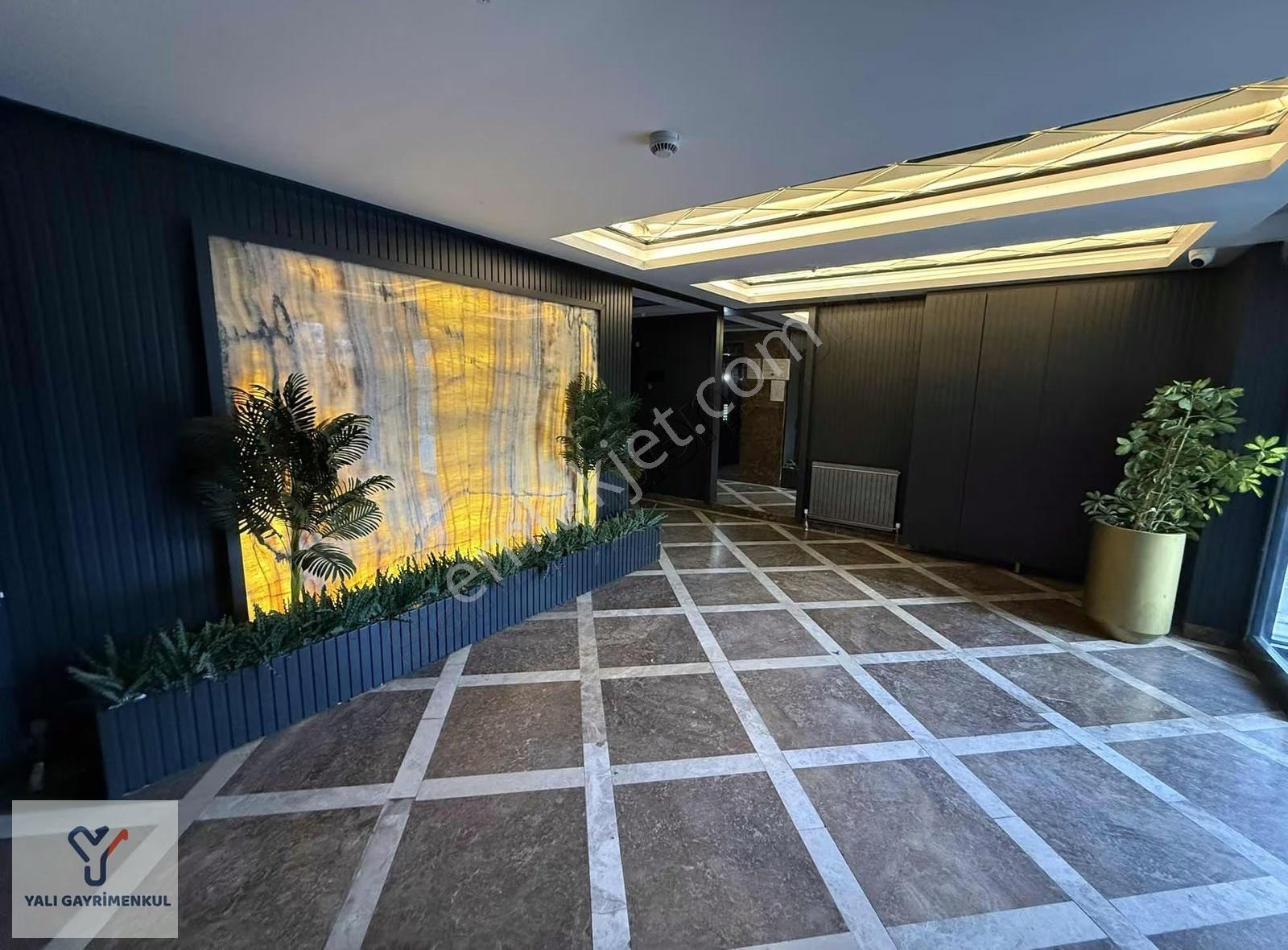 Yalı Gayrimenkul|deniz Manzaralı Cadde Üzeri Eşyalı Kiralık 2+1 - Görsel 7
