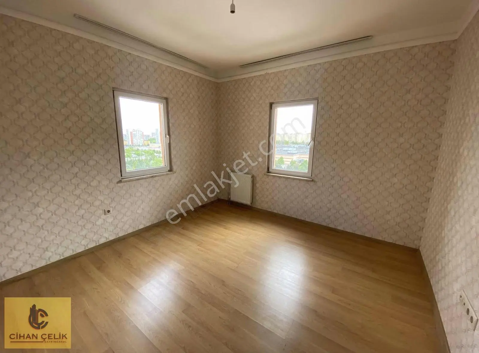 Yenikent Prestij Konutlarında Kiralık Bakımlı 4+1 Daire - Görsel 3