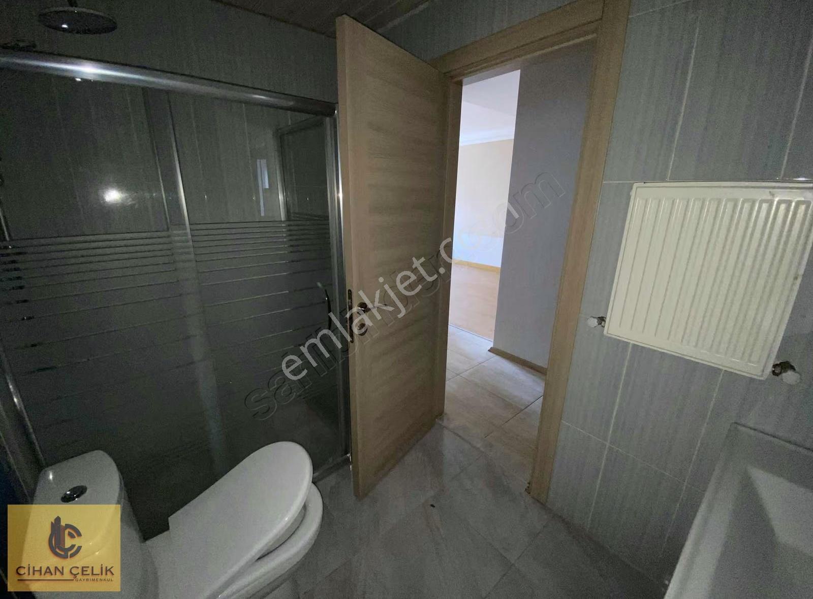 Yenikent Prestij Konutlarında Kiralık Bakımlı 4+1 Daire - Görsel 11