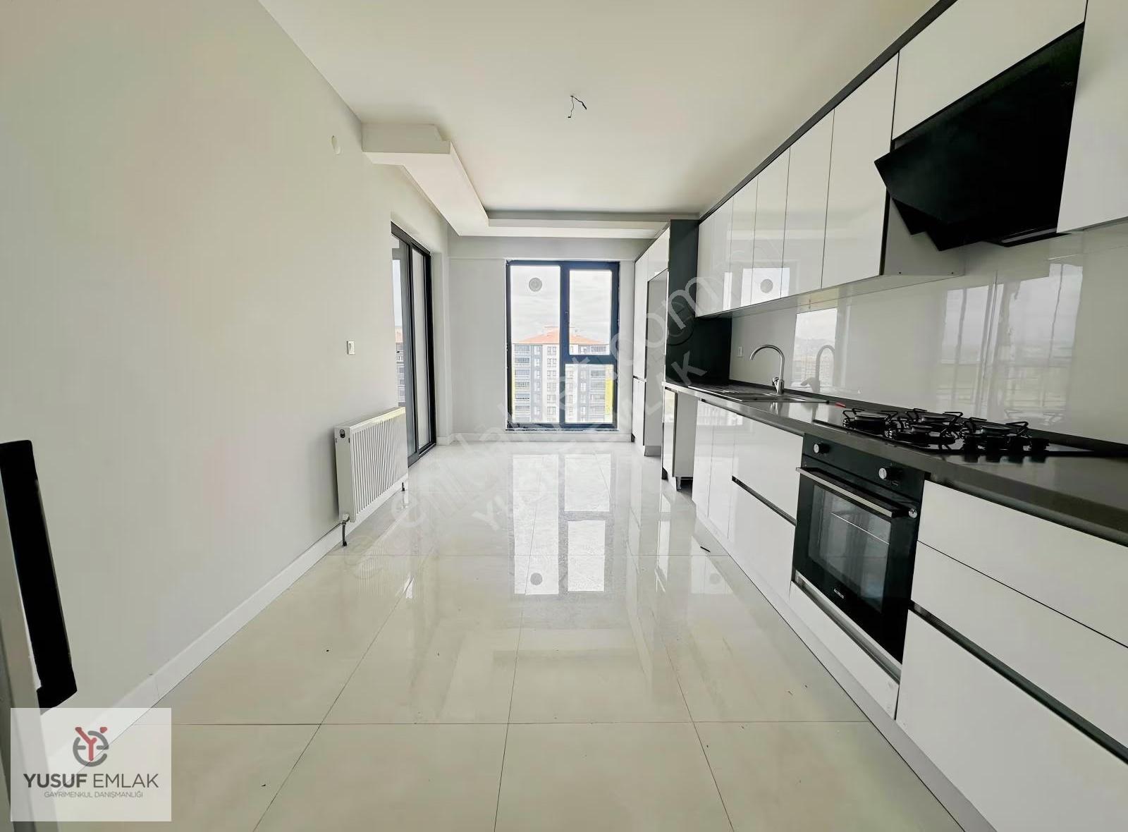 Şentepe'de 3+1 Orta Kat Ful Yapılı - Görsel 18