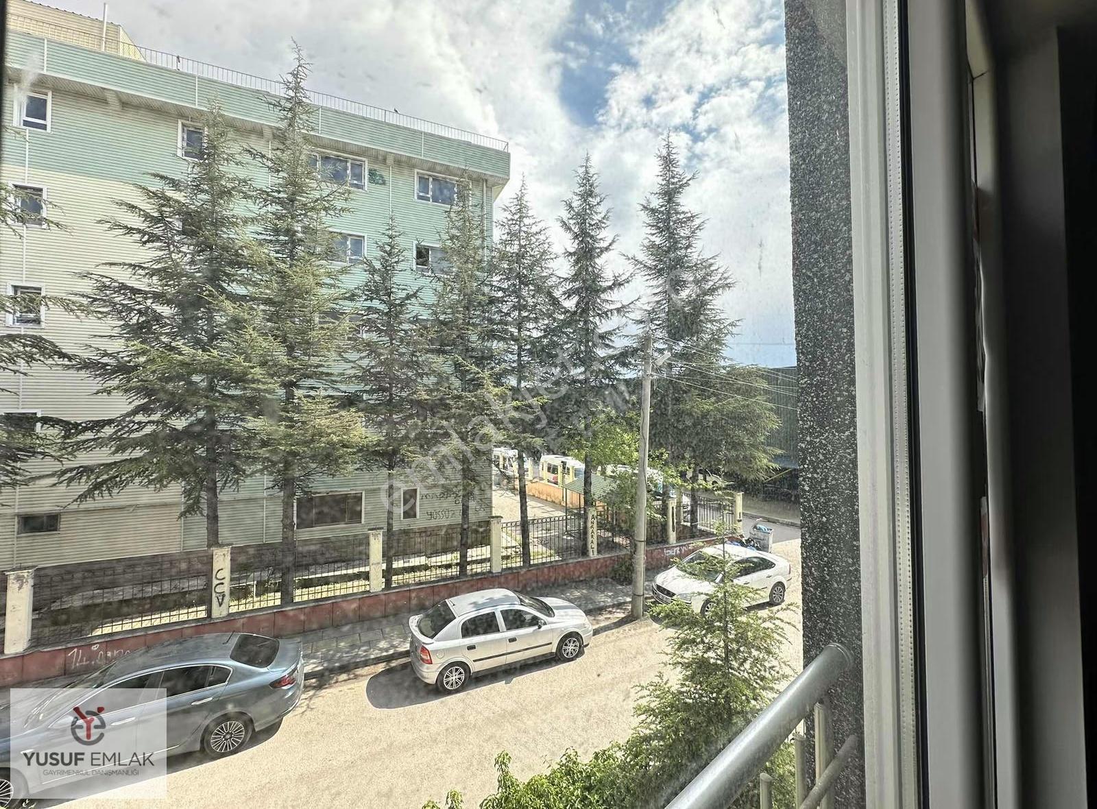 Fatih'te Kiralık 3+1 Orta Kat - Görsel 2
