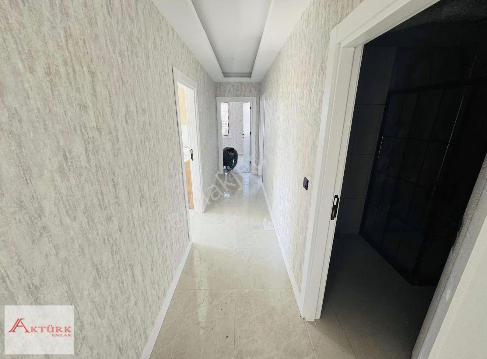 /*aktürk Emlak*\3+1sıfır Katta Evebyn Banyo Gynme Odalı Fırsat - Görsel 7