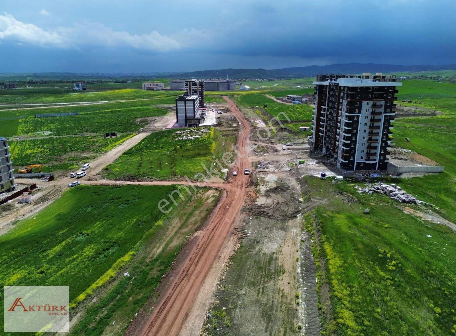 /*aktürk Emlaktan*\1050m2metro Hattı Üzerinde Bulvara Cephe Arsa - Görsel 10