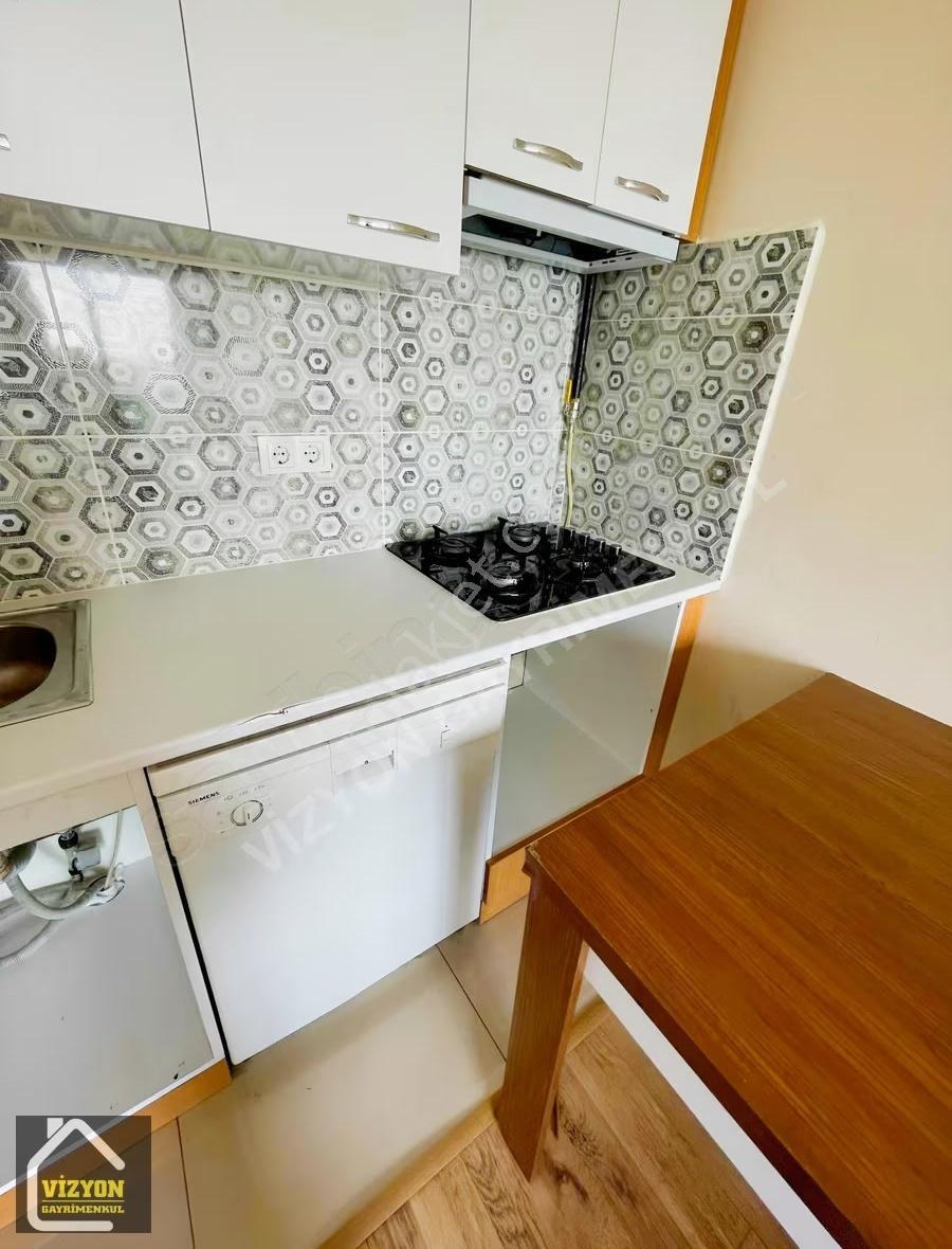 Pendik Yenişehir Durusu Park Sitesinde 1+1 Daire - Görsel 2