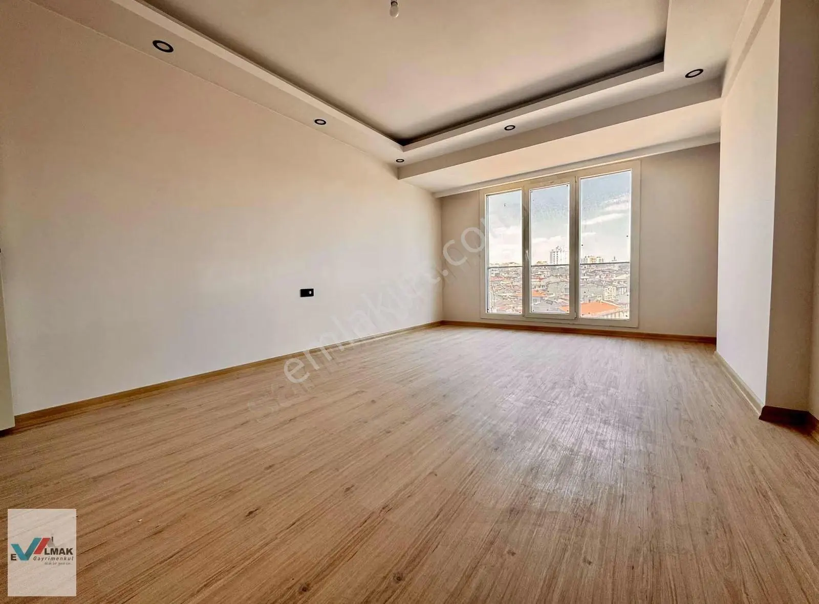 Evalmak'ta Güneşli Mah.de 3+1(140m2)site İçi Uygun Fiyat Daire - Görsel 4