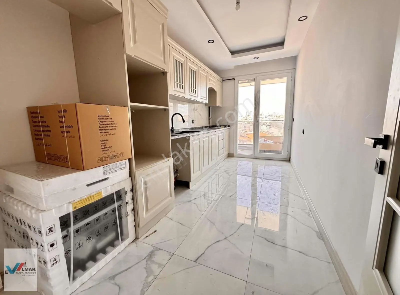 Evalmak'ta Güneşli Mah.de 3+1(140m2)site İçi Uygun Fiyat Daire - Görsel 26