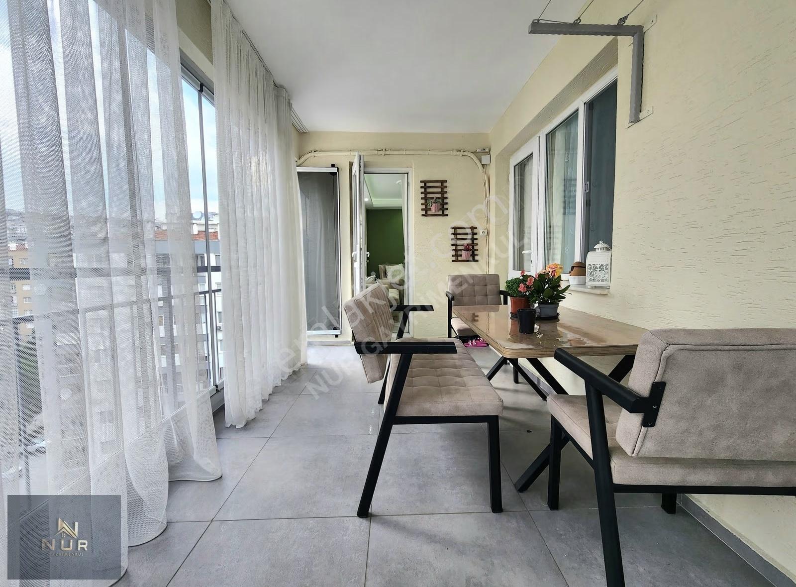 Bayraklı Adalet Mah. Site İçi 3+1 Komple Bakımlı Daire - Görsel 7