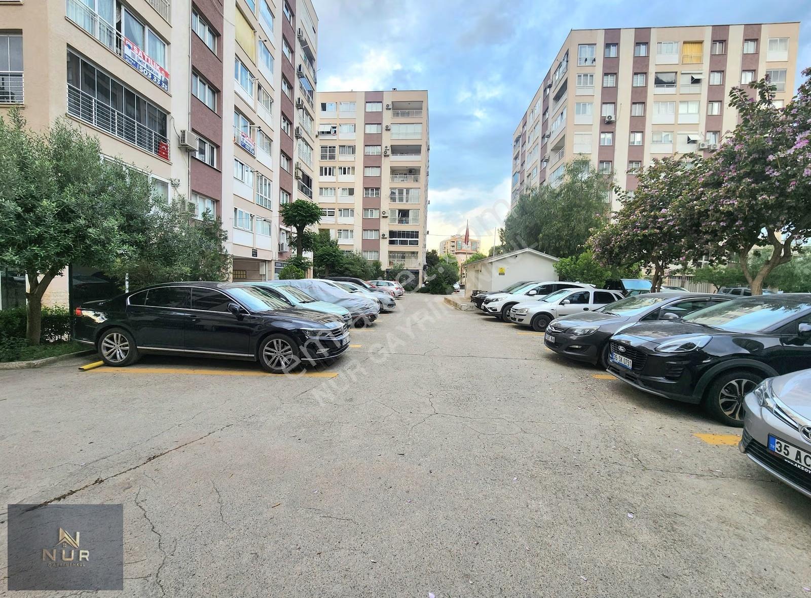 Bayraklı Adalet Mah. Site İçi 3+1 Komple Bakımlı Daire - Görsel 24