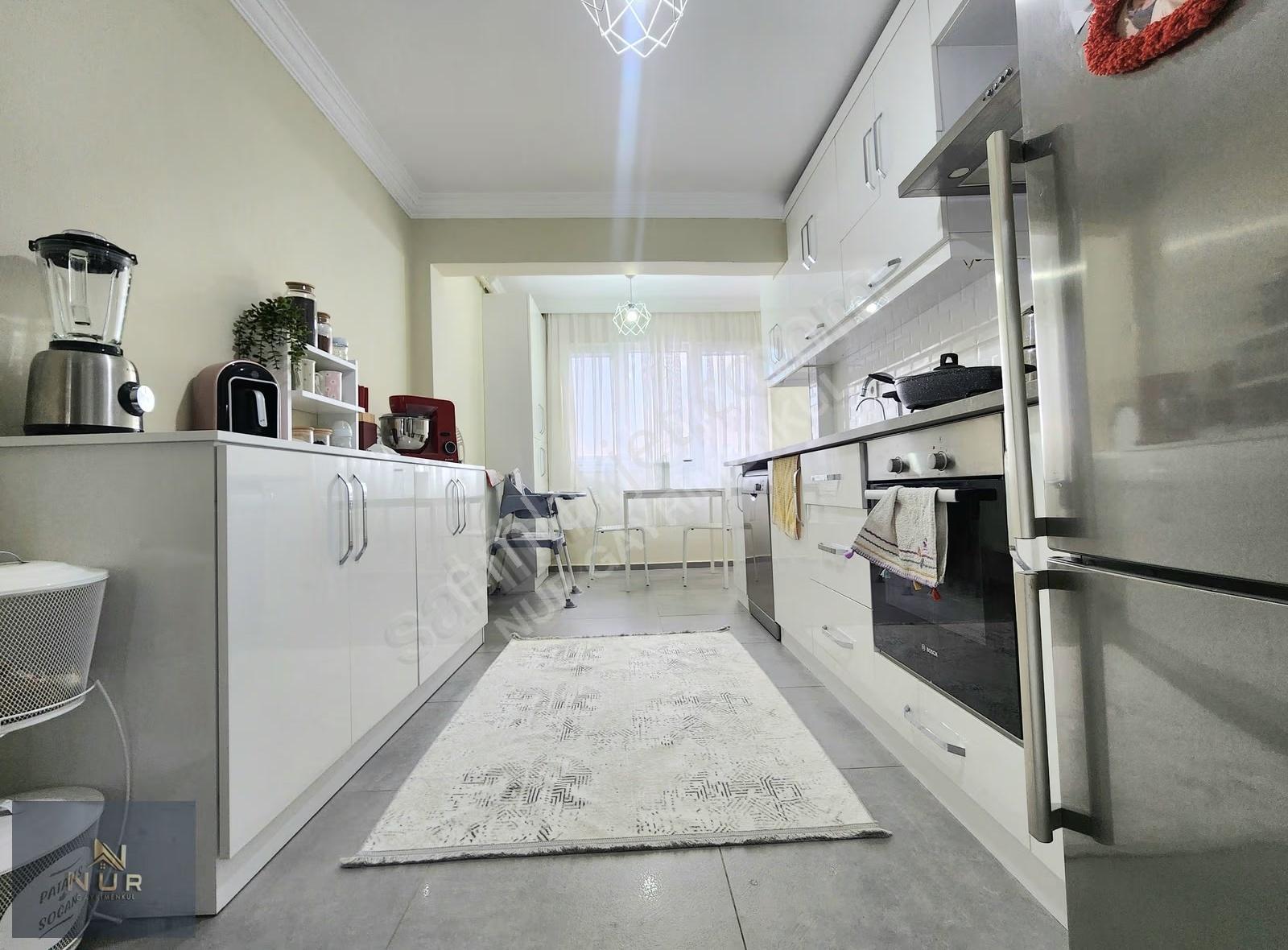 Bayraklı Adalet Mah. Site İçi 3+1 Komple Bakımlı Daire - Görsel 13