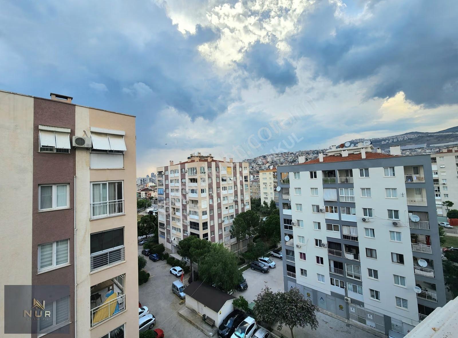 Bayraklı Adalet Mah. Site İçi 3+1 Komple Bakımlı Daire - Görsel 4