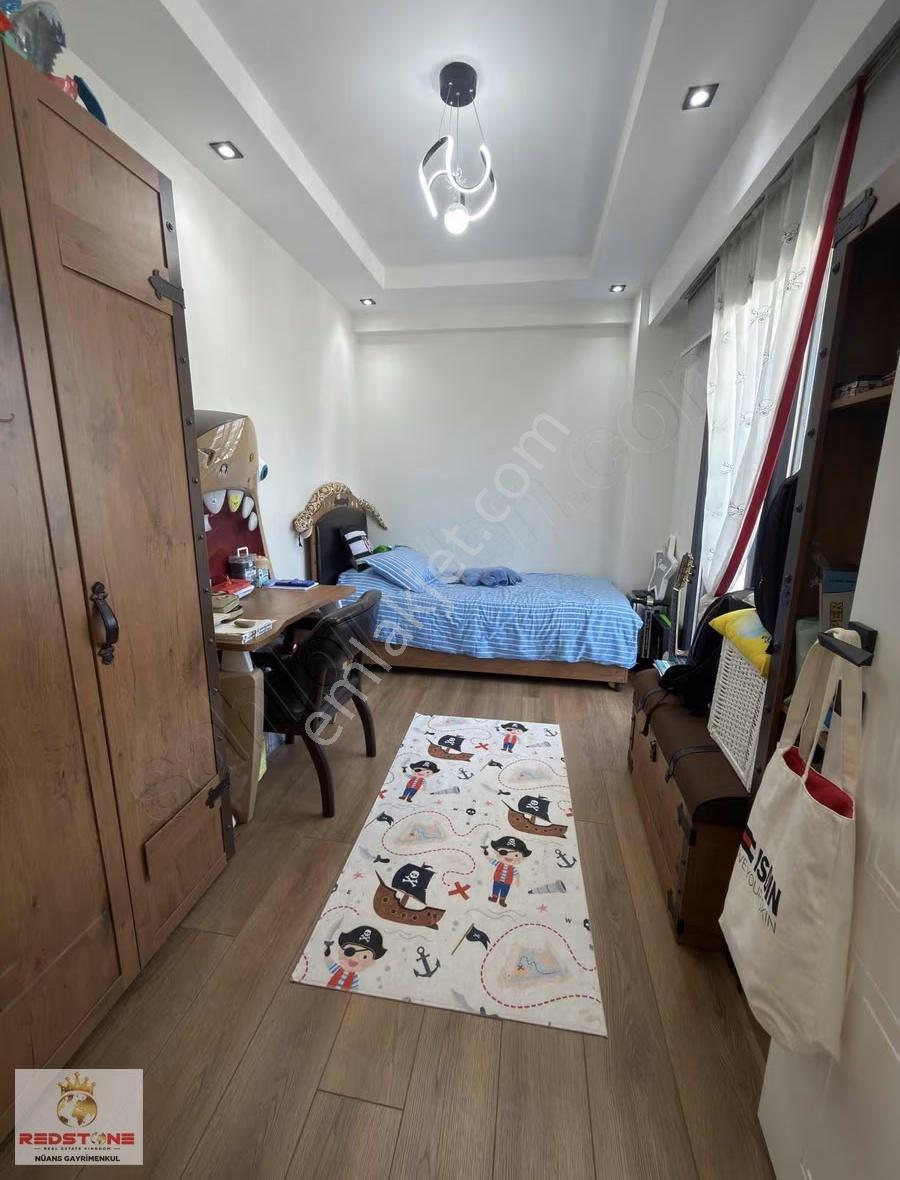 Site İçerisinde Müstakil Havuzlu Yeni Villa - Görsel 13
