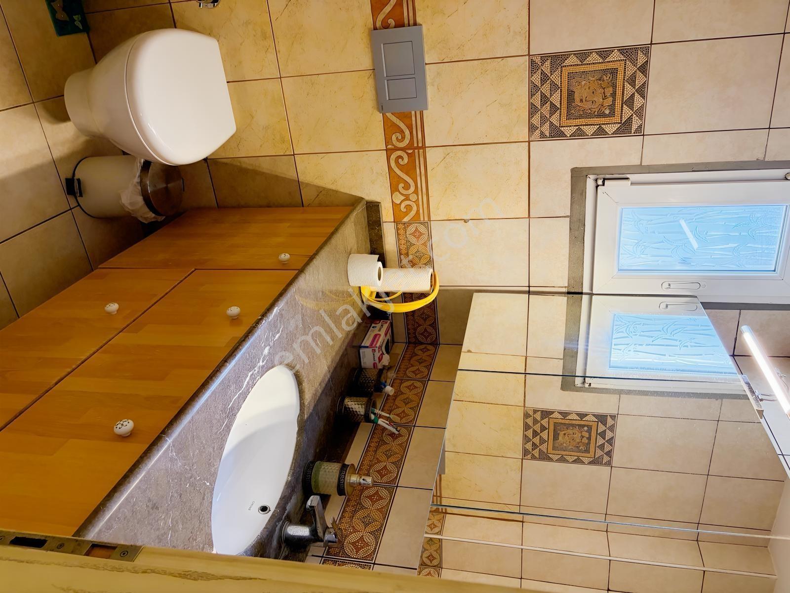 Urla Torasan Mahallesi Mavi Nokta Sitesi Satılık Tripleks Villa - Görsel 26