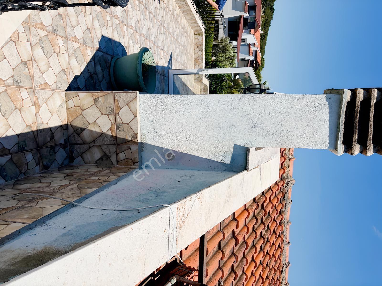 Urla Torasan Mahallesi Mavi Nokta Sitesi Satılık Tripleks Villa - Görsel 10