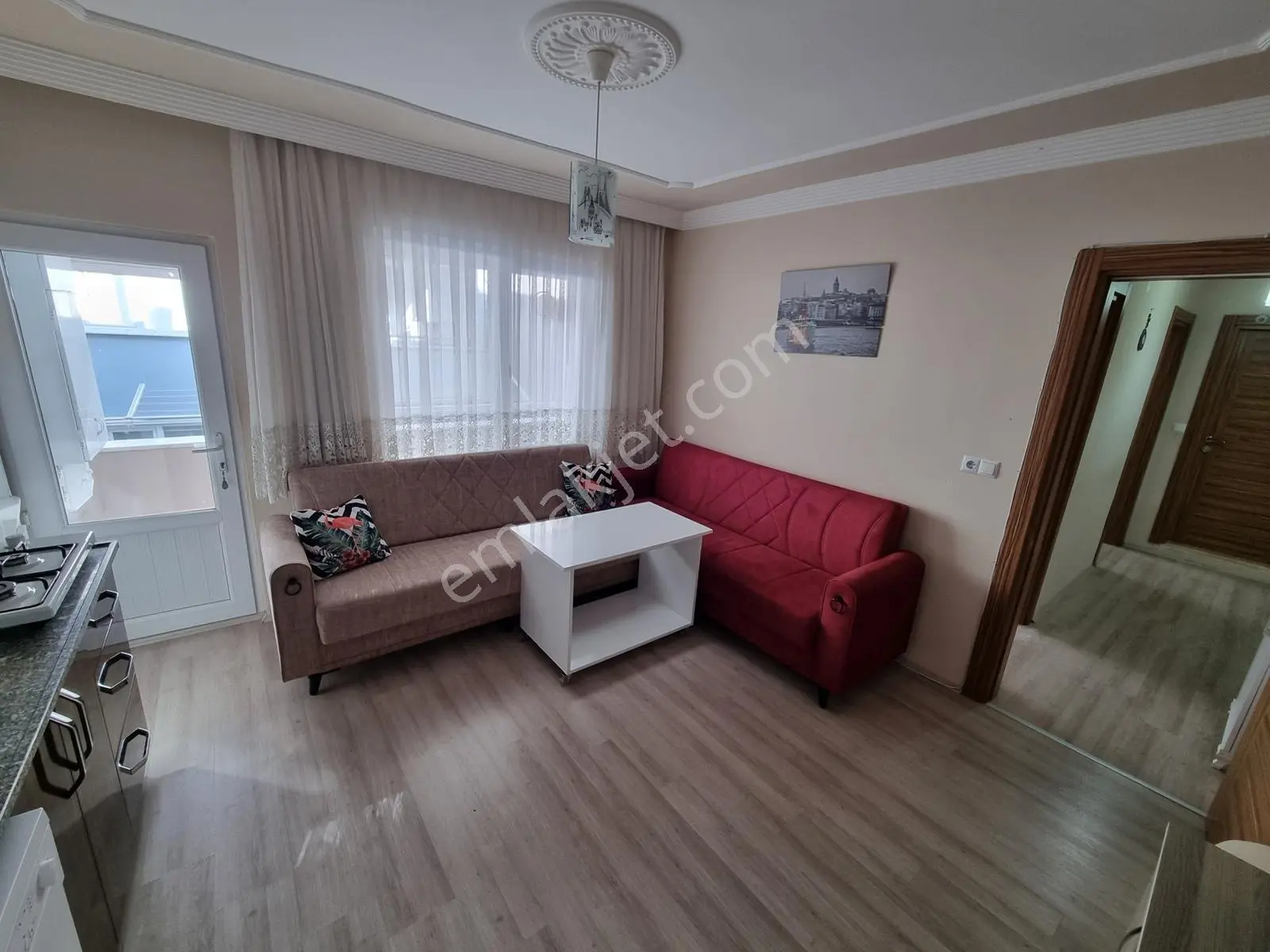 Karasu Yalı Mah.de Sahile Yakın Arakat Eşyalı 2+1 Daire - Görsel 4