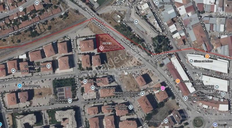 Yeşilyurt İnönü Mahallesinde Ticari + Konut İmarlı Arsa