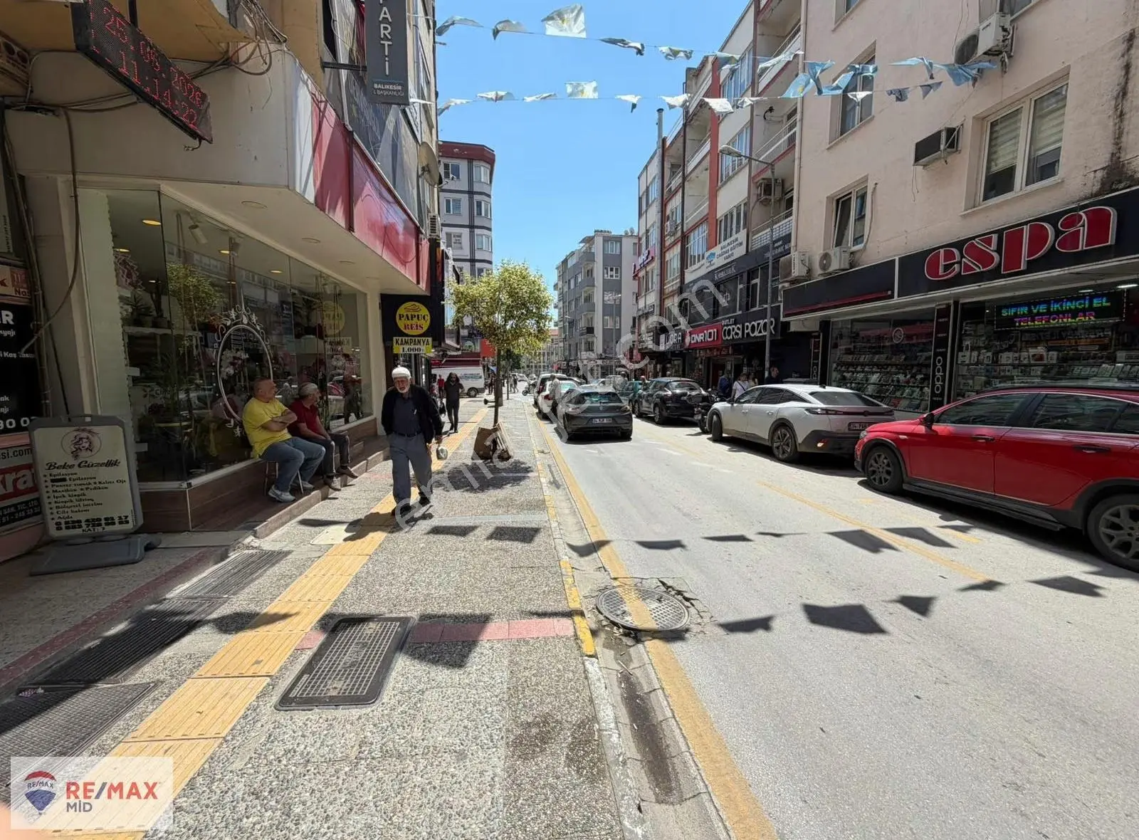 Remax Mid Kızılay Caddesi Satılık Dükkan - Görsel 2