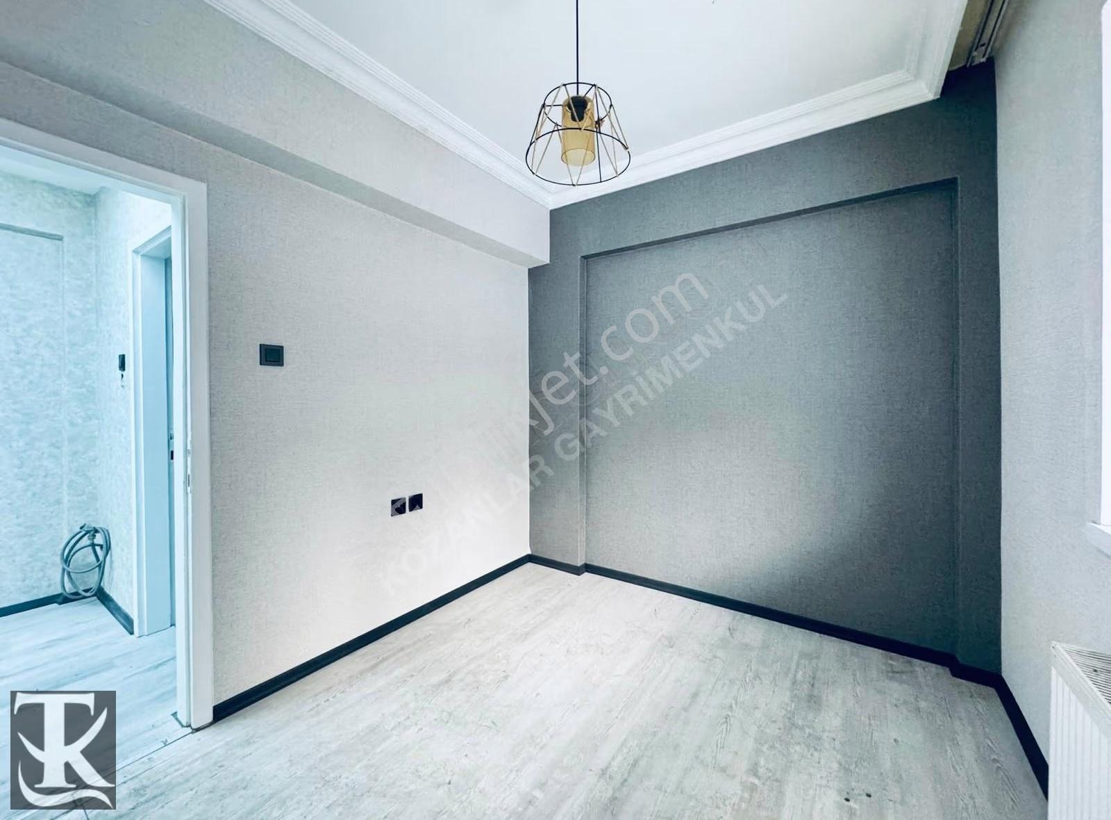 Gazeller Cadde Üzerinde Satılık 3+1 Full Yapılı Daire... - Görsel 10