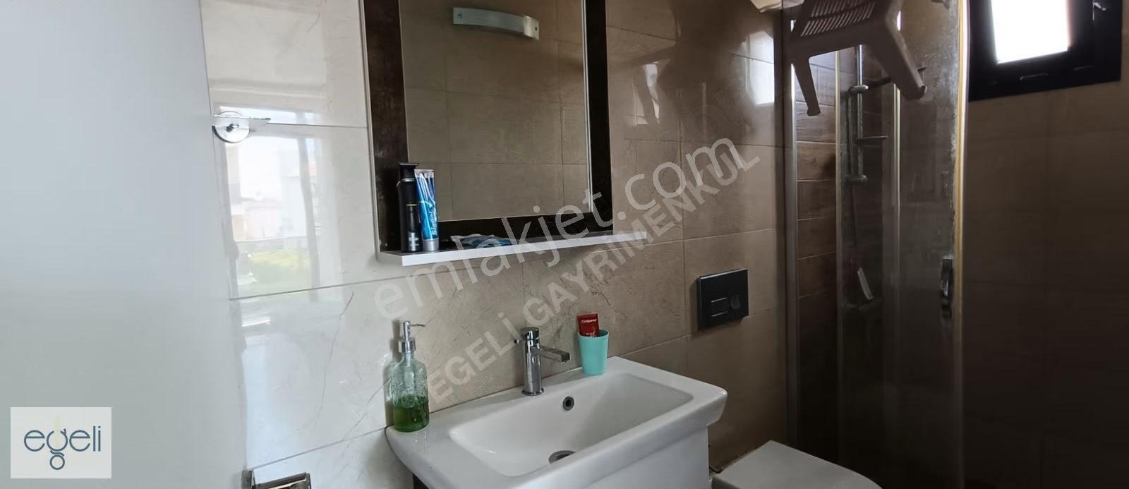 Kuşadası Davutlar Köşe Ara Kat 3+1 Satılık Daire - Görsel 23