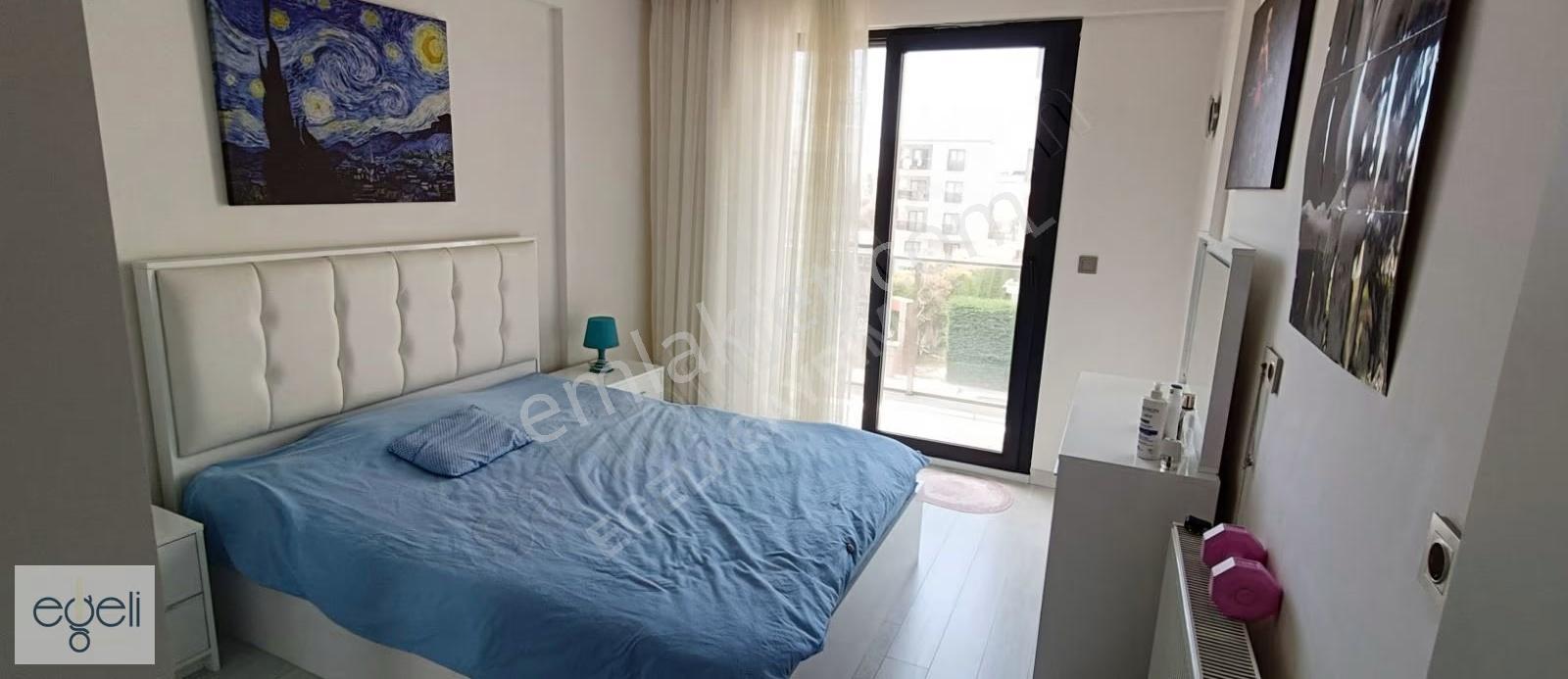Kuşadası Davutlar Köşe Ara Kat 3+1 Satılık Daire - Görsel 3