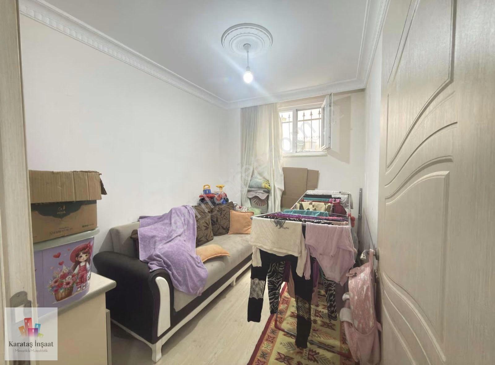 Karataş'tan Meydan'da Ön Cephe Geniş Mutfak 2+1 80 M² Bahçe Kat - Görsel 8