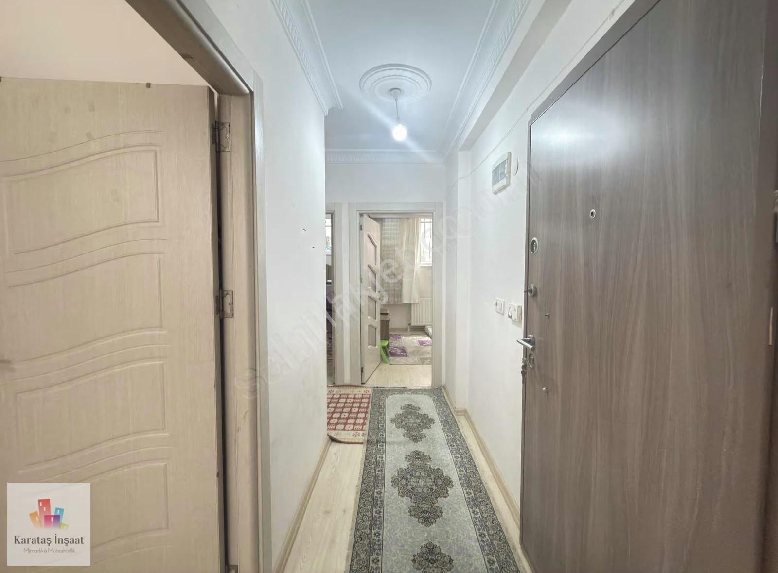 Karataş'tan Meydan'da Ön Cephe Geniş Mutfak 2+1 80 M² Bahçe Kat - Görsel 9